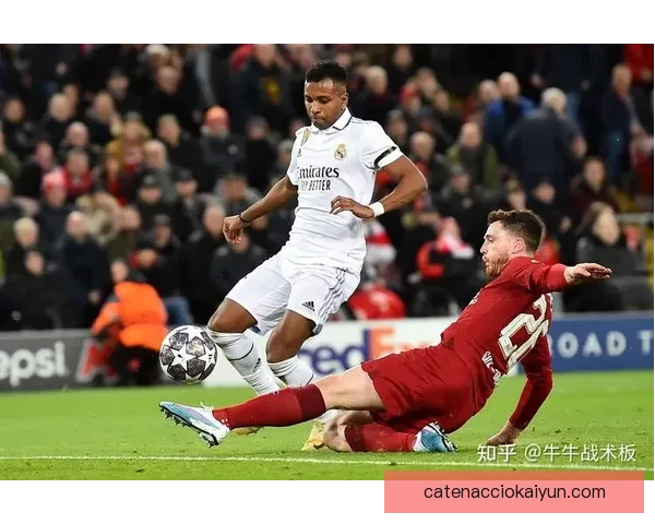 冷门战绩解读：近期足球赛事中的意外结果分析与趋势观察