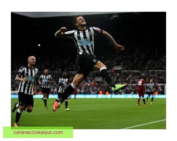 南美足球经典打法特点解析：技术细腻与进攻创造力持续提升